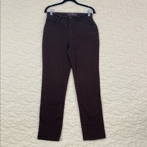 Gloria Vanderbilt Brown Amanda Jeans Size 6 High Rise
